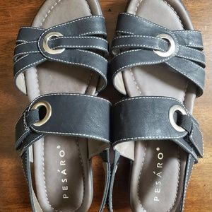 Pesaro Sandals Sz 9